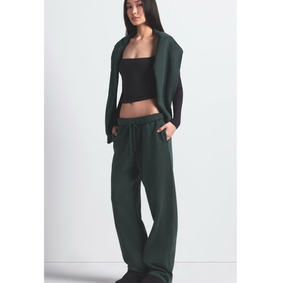 Skims NWT Classic Cotton Fleece Straight Leg Pant Spruce - Picture 3 of 4